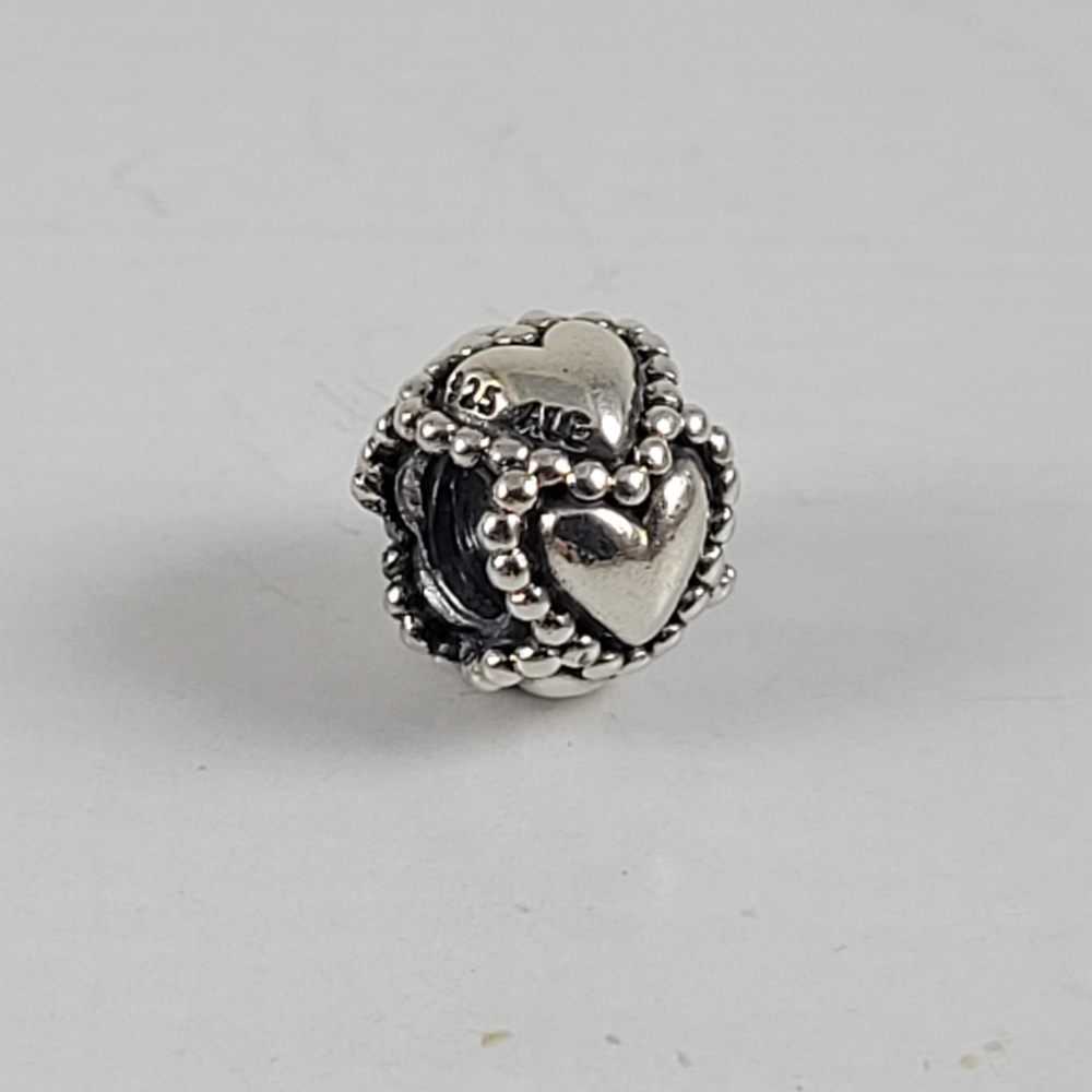 Pandora Silver Heart Charm ❤ - Picture 3 of 4